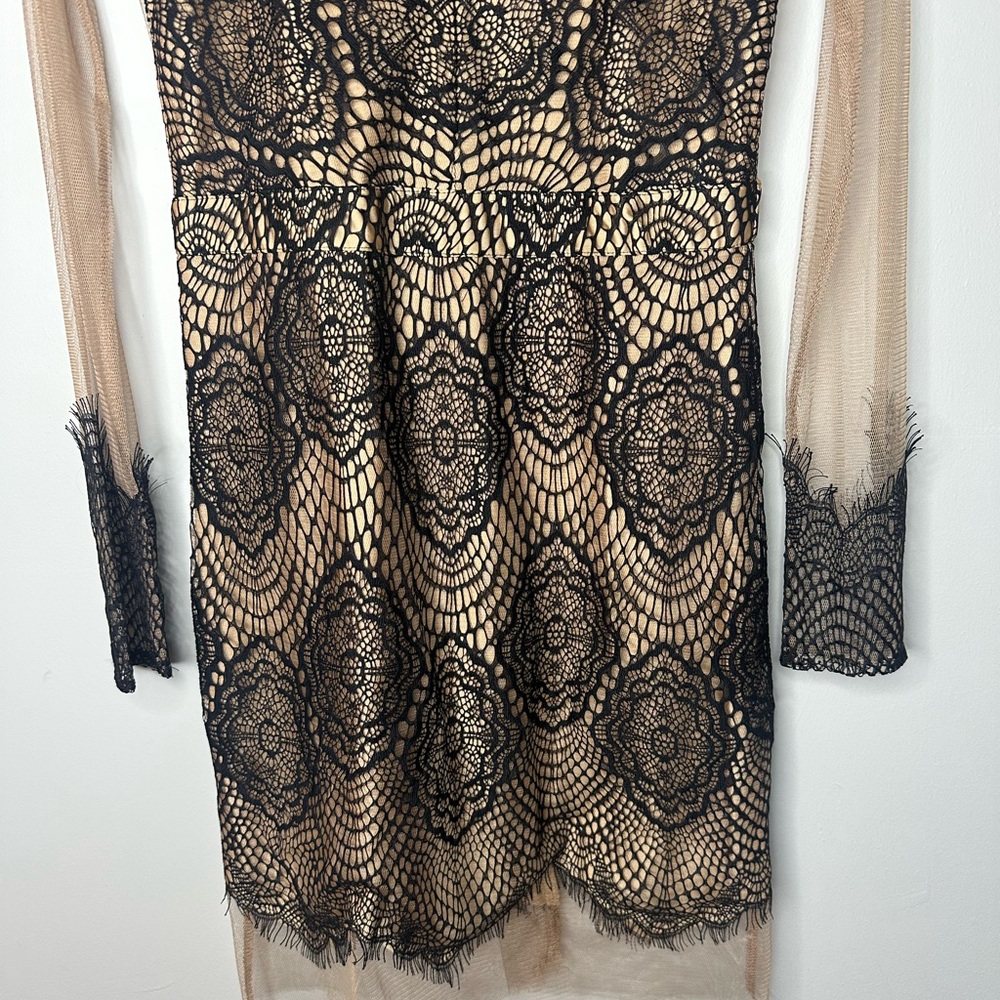 Luxxel Elegant Black Lace Overlay Dress size Medium - Picture 4 of 9